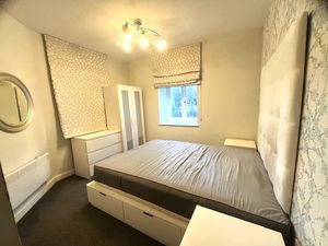 Photo 14- click for photo gallery